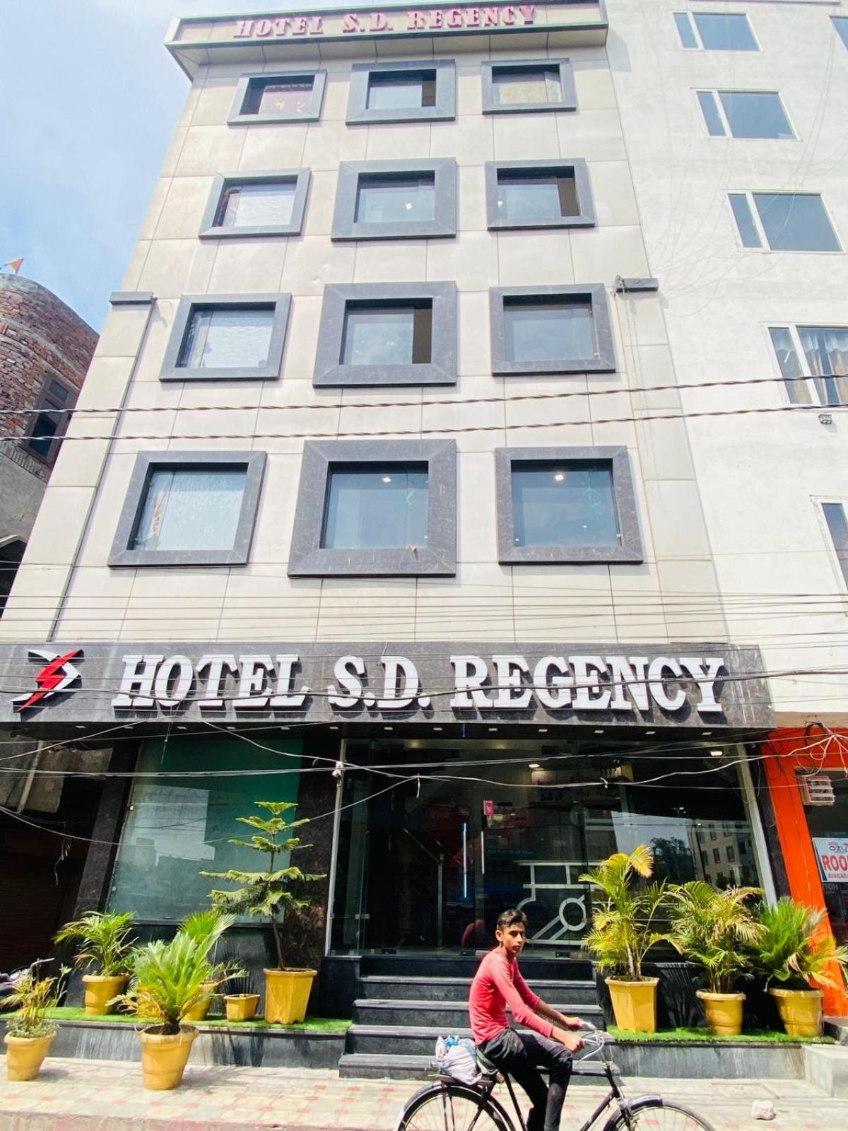 Hotel Sd Regency Amritsar Exterior foto